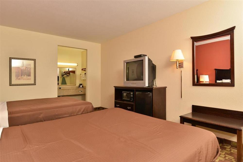 Americas Best Value Inn Byhalia חדר תמונה